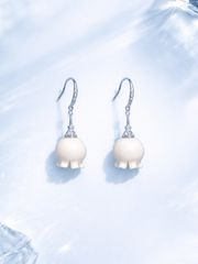 鈴蘭花古象牙掛鈎耳環