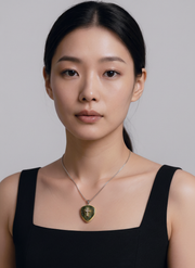 《生命之光》凍土古象牙十字架凹槽透光項鏈